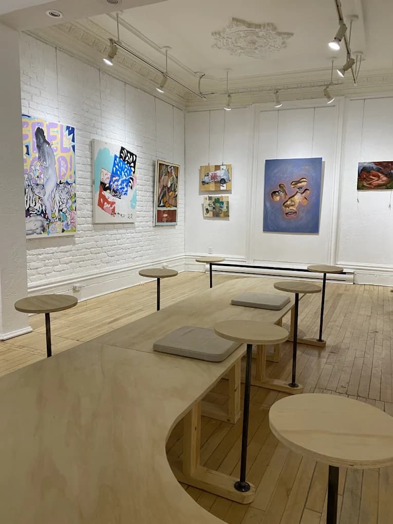 Cafe-galerie, 4455 Plateau