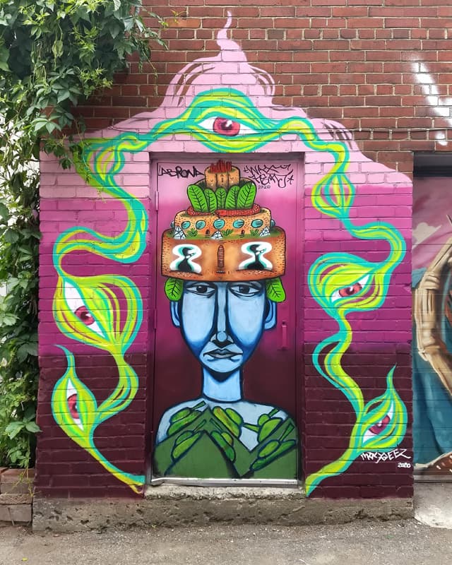 Labrona and Waxhead on door, with M'Os Geez around